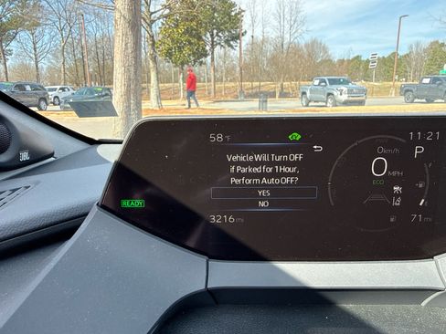 Used 2023 Toyota Prius Limited w/ Limited Premium Package image 7