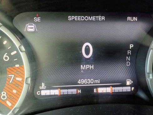 Certified 2023 Jeep Renegade Trailhawk AWD/4WD image 15