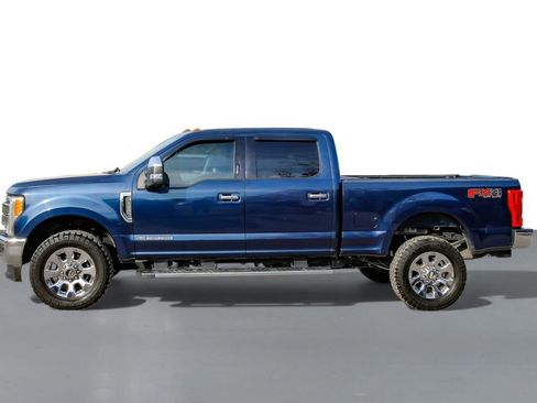 Used 2019 Ford F250 Lariat w/ Lariat Ultimate Package image 9