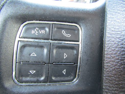 Used 2018 RAM 2500 Tradesman w/ Chrome Appearance Group image 30