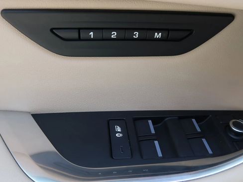 Used 2020 Jaguar XE S image 29