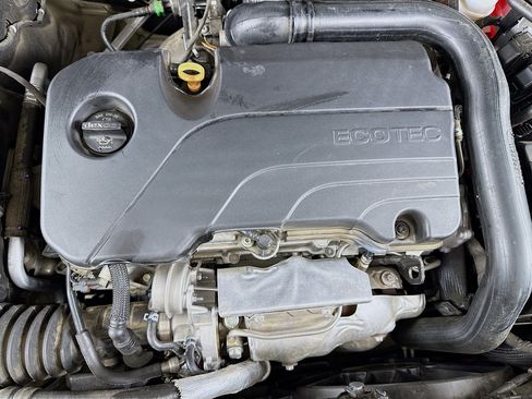 Used 2020 Chevrolet Malibu LT FWD image 30