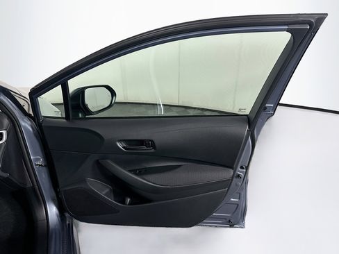 Used 2026 Toyota Corolla LE FWD image 30