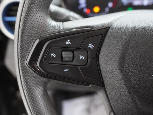 Used 2024 Chevrolet Trax LS w/ LS Convenience Package FWD image 19