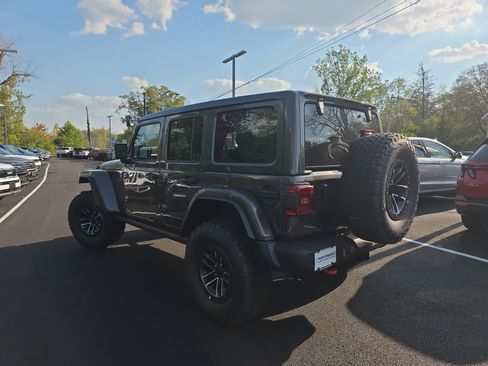 New 2025 Jeep Wrangler Unlimited Rubicon image 20