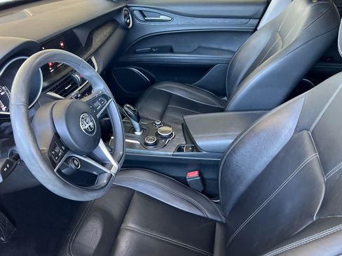 Used 2019 Alfa Romeo Stelvio w/ Nero Edizione RWD image 10