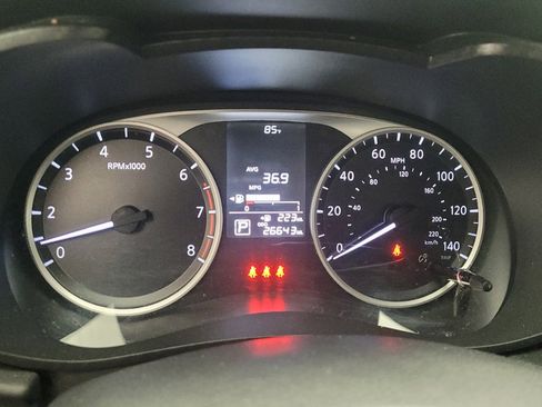 Used 2024 Nissan Versa S w/ S Plus Package FWD image 23