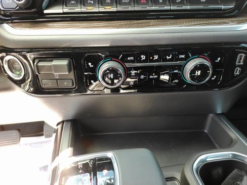 New 2026 Chevrolet Silverado 1500 RST AWD/4WD image 5