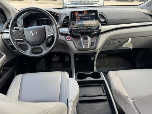 Used 2022 Honda Odyssey EX-L image 13