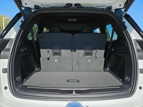 New 2025 Jeep Grand Cherokee L Limited image 19