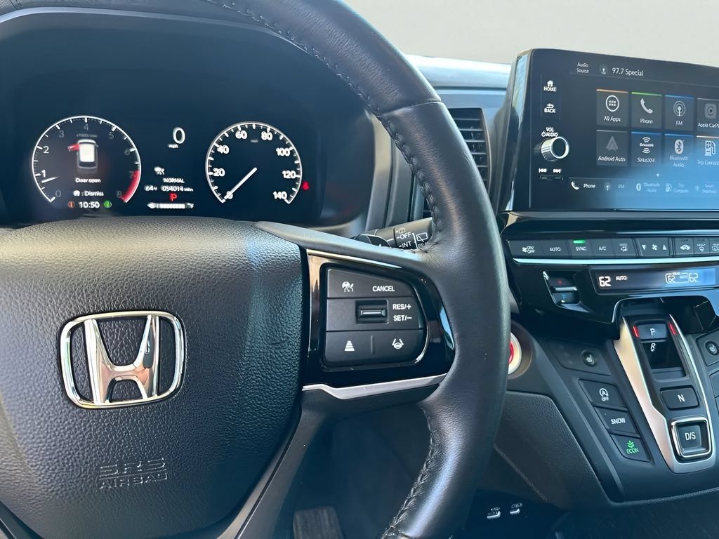 Used 2025 Honda Odyssey EX-L image 13