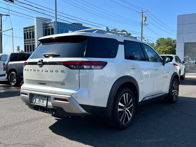 Certified 2023 Nissan Pathfinder Platinum w/ Cargo Package AWD/4WD image 2