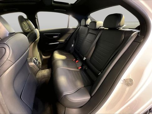 Used 2023 Mercedes-Benz C 300 4MATIC Sedan image 21