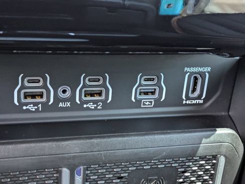 Used 2025 RAM 2500 Rebel w/ Rebel Level 2 Equipment Group AWD/4WD image 24