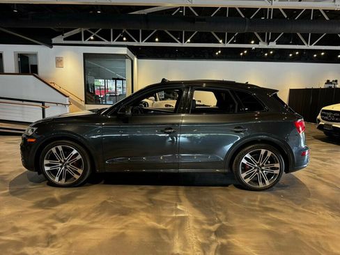 Used 2019 Audi SQ5 Prestige AWD/4WD image 2