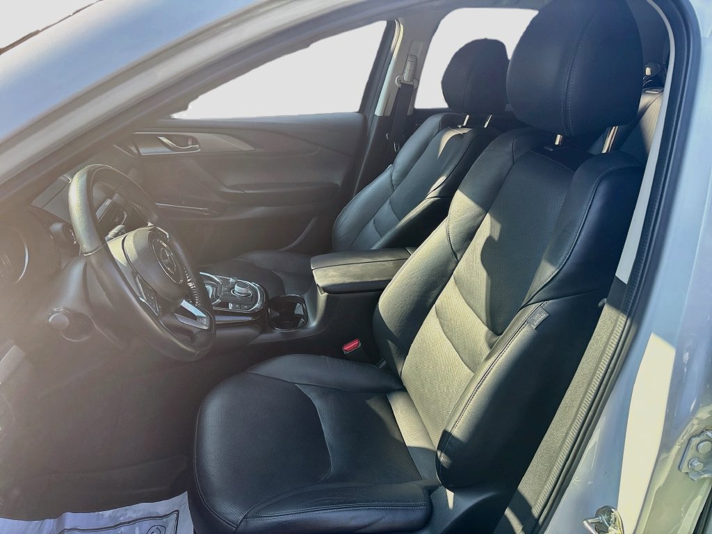 Certified 2023 MAZDA CX-9 Touring Plus AWD/4WD image 21