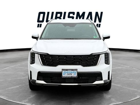 Used 2025 Kia Sorento EX image 8