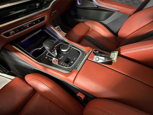 Used 2025 BMW X5 M Competition w/ Executive Package image 22