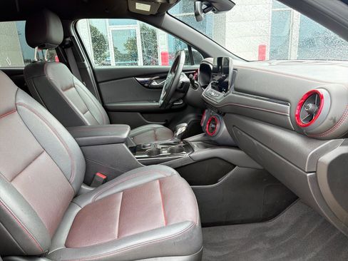 Used 2025 Chevrolet Blazer RS AWD/4WD image 29
