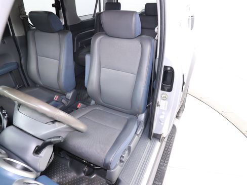 Used 2003 Honda Element EX image 16