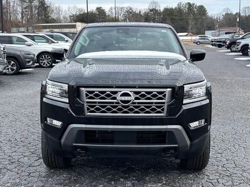 Used 2024 Nissan Frontier SL w/ Technology Package image 19