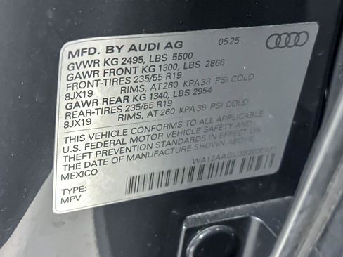 Certified 2025 Audi Q5 Premium Plus w/ Premium Plus image 28