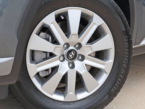 Used 2025 Hyundai Palisade SEL FWD image 13
