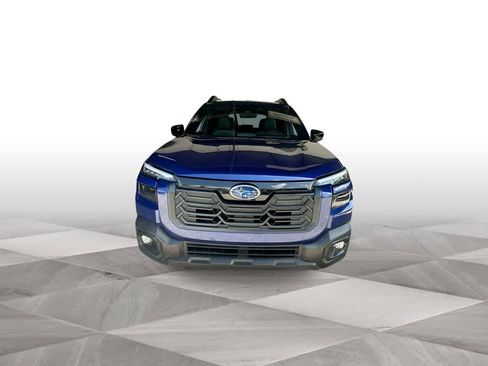 Used 2026 Subaru Outback Limited AWD/4WD image 3