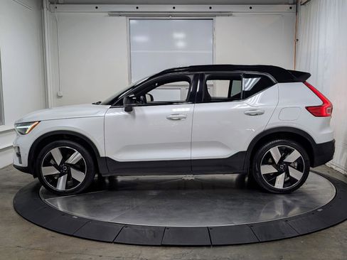 Used 2023 Volvo XC40 Recharge Ultimate w/ Protection Package Premier image 6