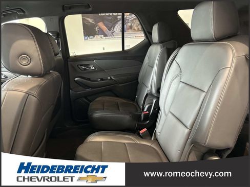 Certified 2023 Chevrolet Traverse LT w/ LT Premium Package AWD/4WD image 12