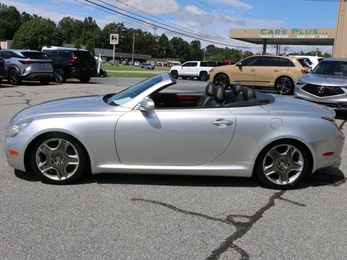 Used 2006 Lexus SC 430 Convertible w/ Preferred Accessory Pkg RWD image 2