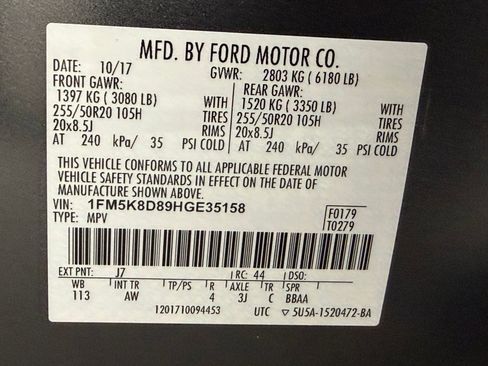 Used 2017 Ford Explorer XLT w/ Equipment Group 202A AWD/4WD image 19