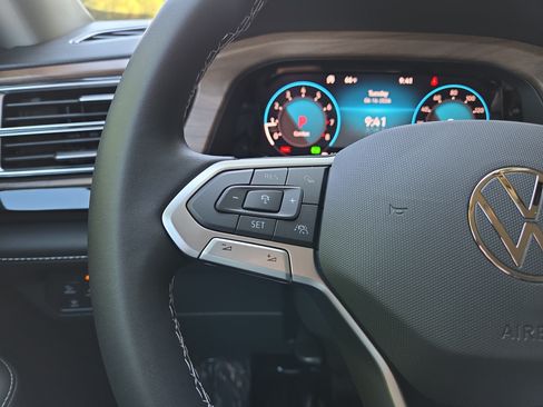 New 2026 Volkswagen Atlas SE AWD/4WD image 16