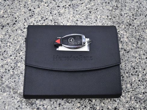 Used 2019 Mercedes-Benz SL 550 image 31