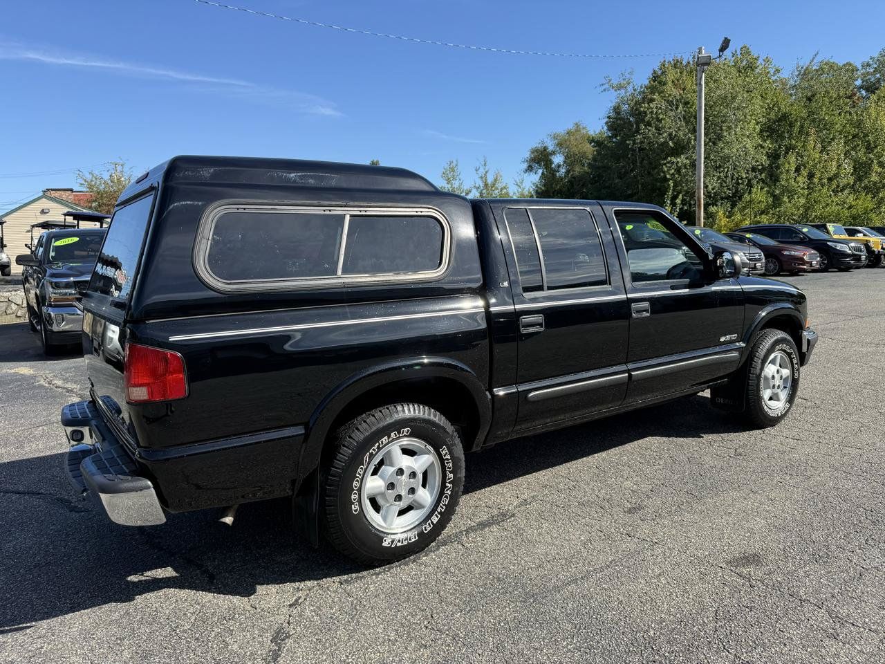 Used 2001 Chevrolet S10 Pickup LS AWD/4WD image 14