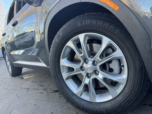 Used 2020 Hyundai Palisade SE image 7