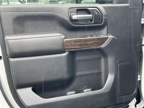 Used 2020 GMC Sierra 2500 SLE w/ SLE Convenience Package image 8