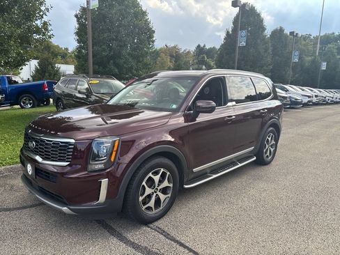 Used 2020 Kia Telluride EX AWD/4WD image 3