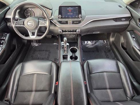 Used 2023 Nissan Altima 2.5 SR image 16