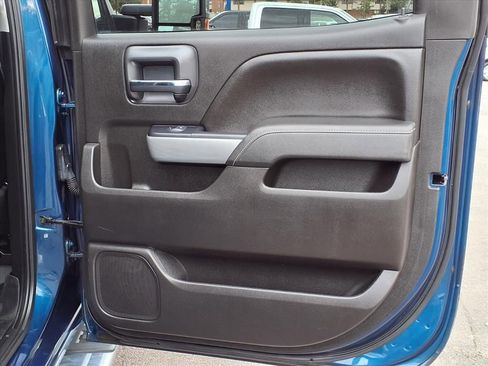 Used 2019 Chevrolet Silverado 2500 LTZ image 14