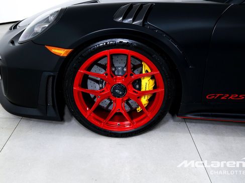 Used 2018 Porsche 911 GT2 RS RWD image 27