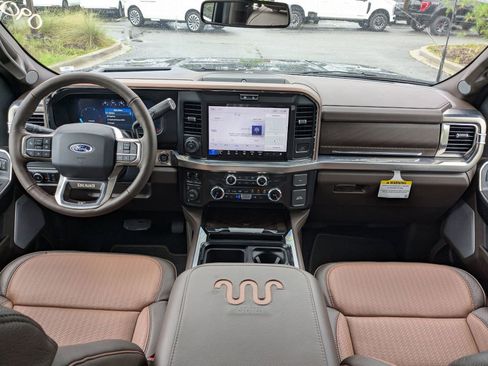 New 2025 Ford F350 King Ranch w/ Chrome Package AWD/4WD image 16