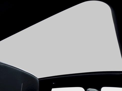 Used 2025 Cadillac Lyriq Luxury RWD image 10