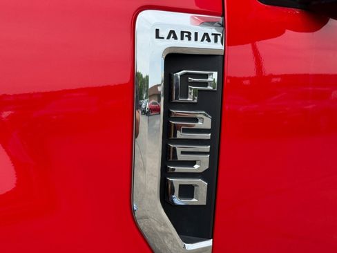 Used 2022 Ford F250 Lariat w/ Lariat Value Package AWD/4WD image 42