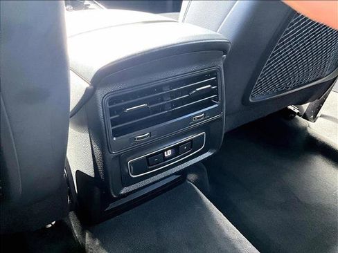 Used 2023 Audi Q7 3.0T Premium Plus image 25