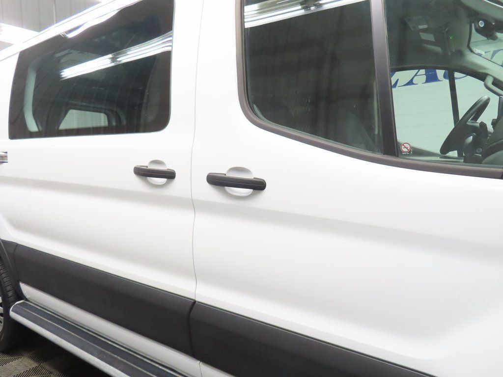 Used 2024 Ford Transit 250 Low Roof AWD w/ Exterior Upgrade Package image 23