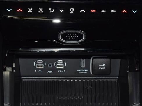 New 2026 Jeep Grand Cherokee L Summit w/ Obsidian Package image 17