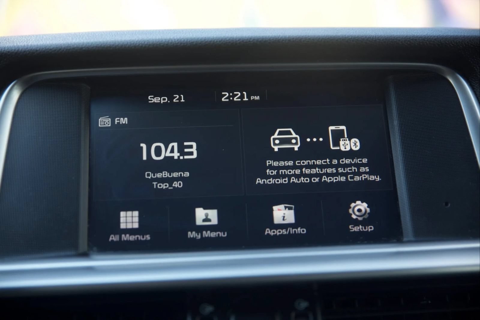 Used 2020 Kia Optima SE FWD image 32