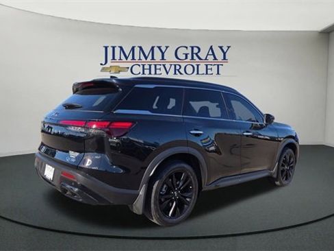 Used 2025 INFINITI QX60 Luxe image 3