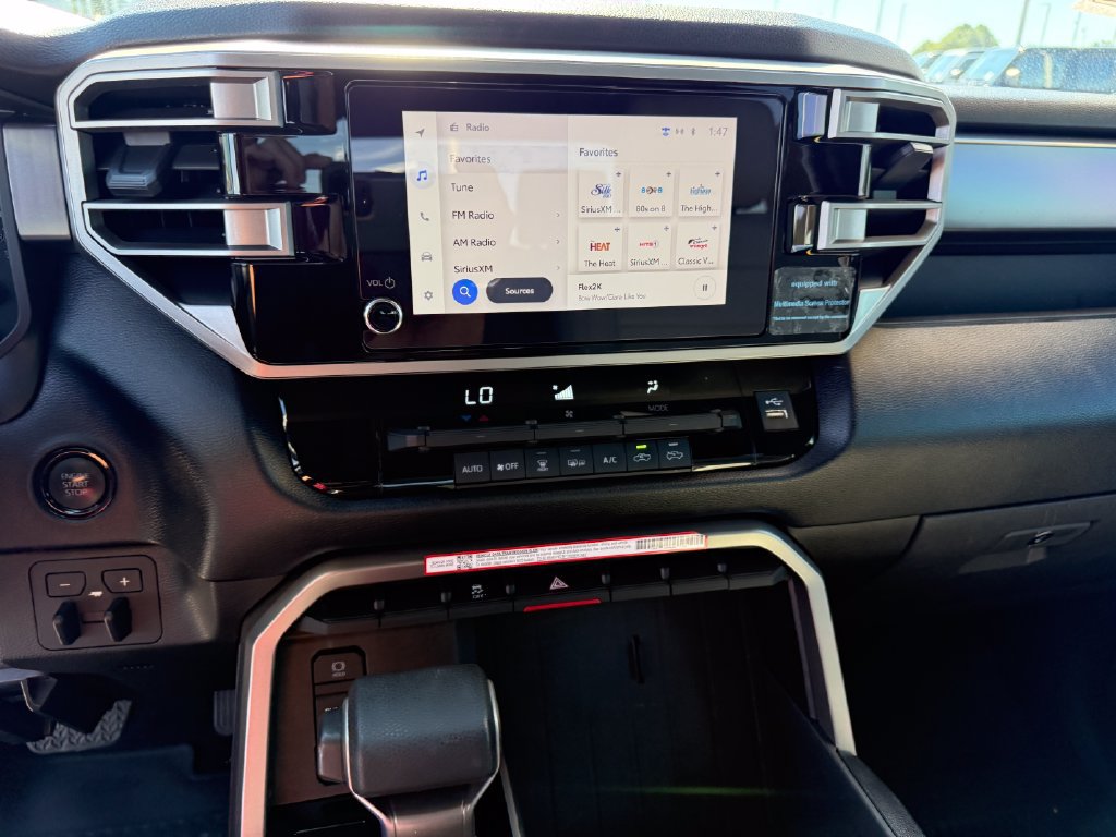 Used 2025 Toyota Tundra SR5 w/ SR5 Convenience Package AWD/4WD image 11